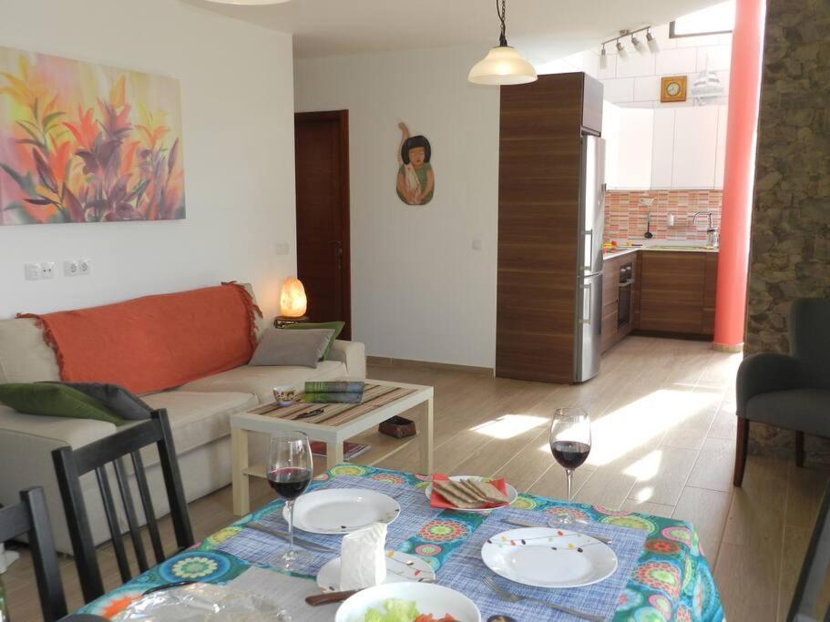 Apartment Vivienda La Majorera, Tranquila , Luminosa, Acogedora Puerto del Rosario (Fuerteventura)